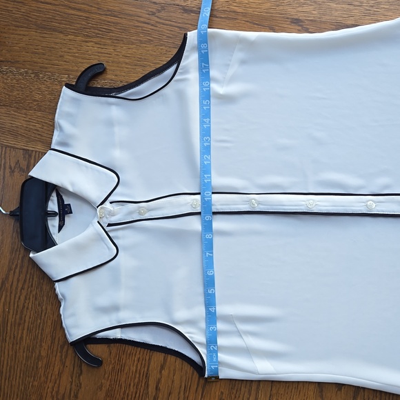 Brooks Brothers sleeveless cream / off-white top with black piping, 8 - Picture 6 of 7